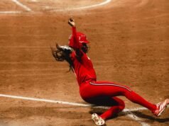 Tawaran comeback Pack gagal di pertandingan pertama melawan UNC