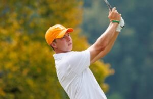 Volume No. 12/12 pada lubang kedua hingga ke-18 di Kejuaraan Mason Rudolph