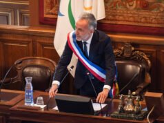 Pada tahun 2026, 78 presenter diskors, termasuk 31 orang karena dugaan kekerasan seksual