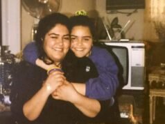 Mengumpulkan kenangan dengan bulu mataku oleh Nanda Mohammad