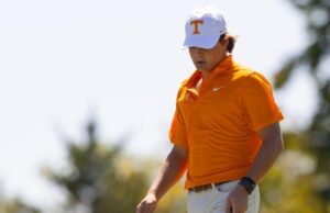 #12/12 Vols menggunakan penyelesaian putaran kedua yang kuat untuk tetap berada di urutan kedua di Kejuaraan Mason Rudolph