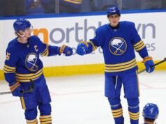 Buffalo Sabres mengamankan tempat di babak playoff, mengakhiri kekalahan beruntun terpanjang dalam sejarah NHL