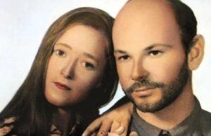 “Semuanya harus hilang”, penutup pertunjukan La Revue Éclair