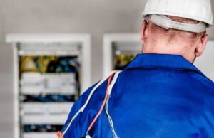 Penyewanya tidak lagi membayar sewa… dia membalas dendam dengan memutus aliran listrik