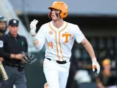 Volume menggunakan Lonjakan Akhir untuk mengungguli Norse dan tetap sempurna di pertandingan tengah minggu