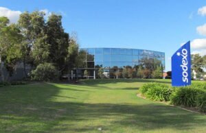 Sodexo: “tahun transisi”, raksasa katering ini anjlok di bursa