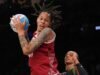 Menurut sumber AP, Brittney Griner menandatangani kontrak dengan Connecticut Sun