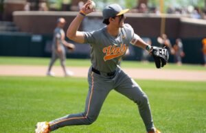 Vols menyelesaikan sapuan Bulldog No. 8/9 dengan kemenangan 7-2