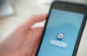 Baru: Waze dapat mendeteksi lubang di jalan
