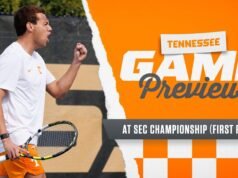 Pusat Tenis Putra: Vol di Kejuaraan SEC (babak pertama)