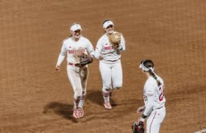 Wolfpack menuju ke barat untuk seri di #20/19 Stanford