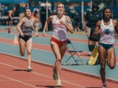 Sadie Engelhardt menerima penghargaan ACC Outdoor Track & Field Freshman of the Week.