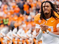 Tiga volume dimasukkan ke dalam NFF Hampshire Honor Society