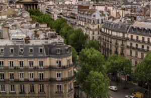 Di Paris, pajak atas rumah kosong akan berlipat ganda