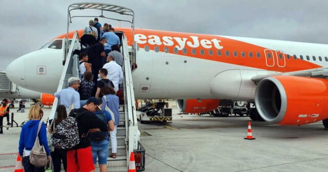 1776280659_des-passagers-easyjet-se-souviendront-longtemps-de-leur-passage-au-controle-des-frontieres-a-milan.j.jpeg