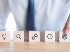 Pelatihan ulang profesional: 5 tips dari pelatih karier agar berhasil mengelola perubahan karier Anda secara finansial dan psikologis