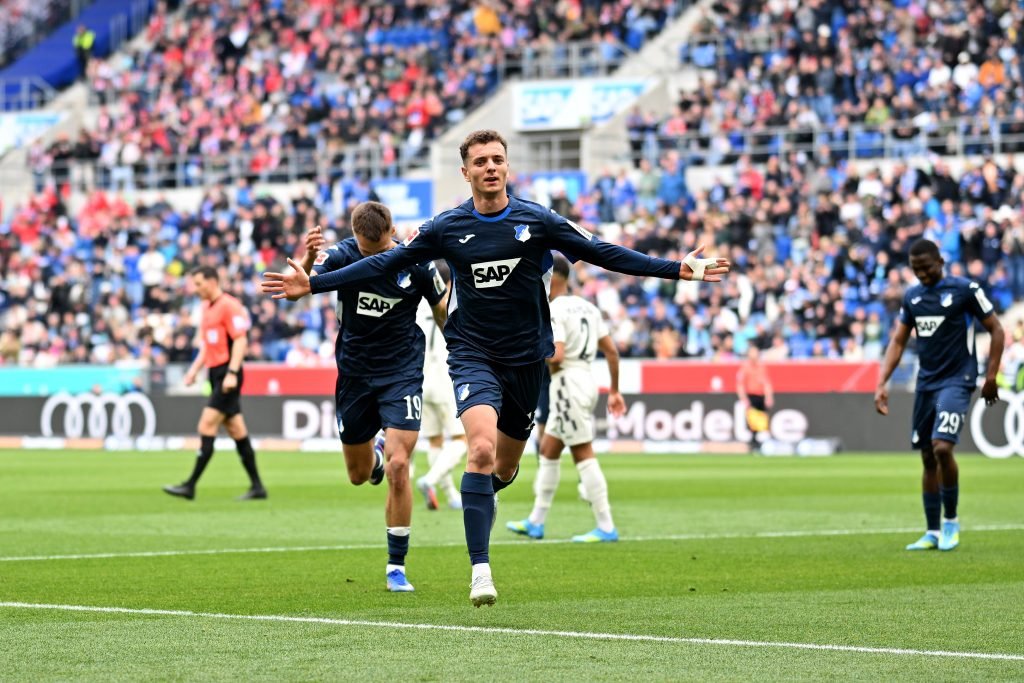 Fisnik Asllani dari TSG 1899 Hoffenheim