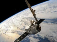 Starlink milik Elon Musk kehilangan satelit, yang hancur di luar angkasa