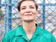 Tayang perdana malam bersama Vanessa Larré