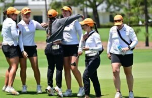 #18 Lady Vols melanjutkan perjalanan bersejarah mereka di Kejuaraan SEC, maju ke final match play