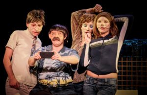 “Paella”: pemberontakan yang meriah