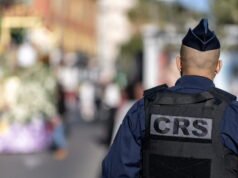 Alpes-Maritim. Video seorang pemuda dipukuli: dua tersangka CRS melakukan kekerasan berat dan pencurian dalam tahanan polisi