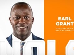 Barnes mempekerjakan Earl Grant sebagai asisten pelatih