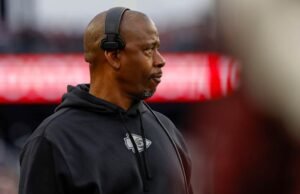 Asisten kepala pelatih Dave Merritt telah didakwa melakukan pelanggaran ringan kekerasan dalam rumah tangga di pinggiran kota KC