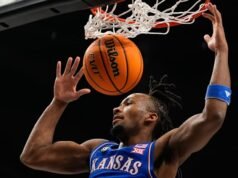 Mahasiswa baru asal Kansas, Darryn Peterson, mendeklarasikan diri untuk draft NBA dan dianggap sebagai pilihan tiga besar