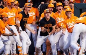 Vols membongkar #13 Alabama dalam sapuan pemimpin ganda