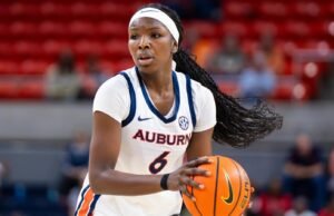 Khady Leye menandatangani kontrak dengan NC State