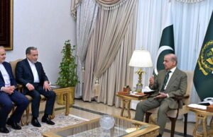 Perang di Timur Tengah. Kepala diplomasi Iran pada akhirnya akan segera kembali ke Pakistan