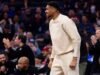 Hasil mengecewakan Bucks menyebabkan ketidakpastian di luar musim mengenai masa depan Giannis Antetokounmpo