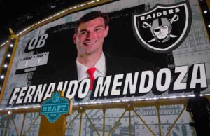 Delapan tim NFL dijadwalkan untuk membuat draft pick pertama mereka di Putaran 2 setelah serangkaian pertukaran