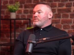 Wayne Rooney menyuruh Mike Tyson berhenti setelah legenda Man Utd dipukul di tulang rusuk | Sepak Bola | olahraga