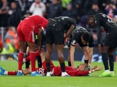 Hugo Ekitike ditinggalkan dalam adegan yang mengkhawatirkan saat Liverpool terpaksa pindah | Sepak Bola | olahraga