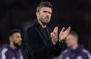 Man Utd didesak oleh dua mantan pemainnya untuk mengambil keputusan Michael Carrick | Sepak Bola | olahraga