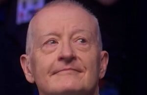 Steve Davis menahan air mata sebagai penghormatan kepada ikon snooker John Virgo | Lainnya | olahraga