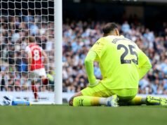 Gary Neville mengamuk di Arsenal sebelum Man City melakukan kesalahan yang sama, tapi lebih buruk | Sepak Bola | olahraga