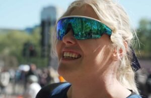 Kacamata pintar AI akan membantu pelari tunanetra menyelesaikan London Marathon