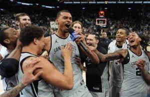 Victor Wembanyama dari Spurs mengatakan dia tidak bisa tidak memimpikan gelar NBA. Kesempatan pertamanya ada di sini