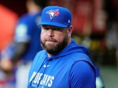 Blue Jays bepergian dengan bus dari Phoenix ke California Selatan setelah pesawat sewaan mereka dilarang terbang