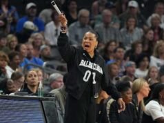 Setelah kembali terpukul dalam perebutan gelar, Staley dari Carolina Selatan merencanakan langkah program selanjutnya