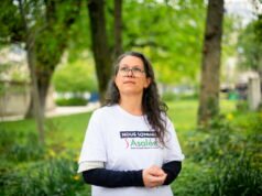 Marion Plessis, seorang perawat Asalée yang berjuang untuk memberikan perawatan dengan cara lain