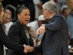 Staley dari Carolina Selatan mengatakan sudah waktunya untuk melupakan pertandingan Final Four dengan Auriemma dari UConn