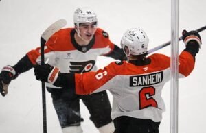The Flyers seharusnya masih terlalu muda untuk itu. Mereka hampir tidak terlihat seperti itu dalam kemenangan yang menentukan di Game 1