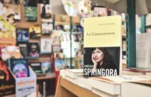 Senator Sylvie Robert (PS) mengusulkan untuk memperkenalkan klausul hati nurani bagi penulis