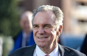 kandidat di Bouches-du-Rhône, Renaud Muselier berencana membuat daftar bersama dengan LR