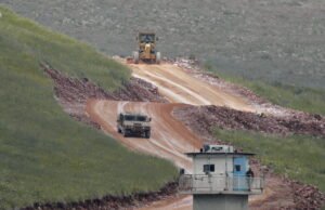 Lebanon: Dipaksa melakukan gencatan senjata, bagaimana Benjamin Netanyahu berencana menyelesaikan “pembangunan kembali” wilayah selatan negara itu