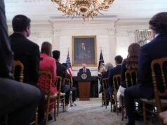 Trump memperbarui seruannya agar Kongres turun tangan dan mengesahkan undang-undang untuk mengontrol olahraga kampus